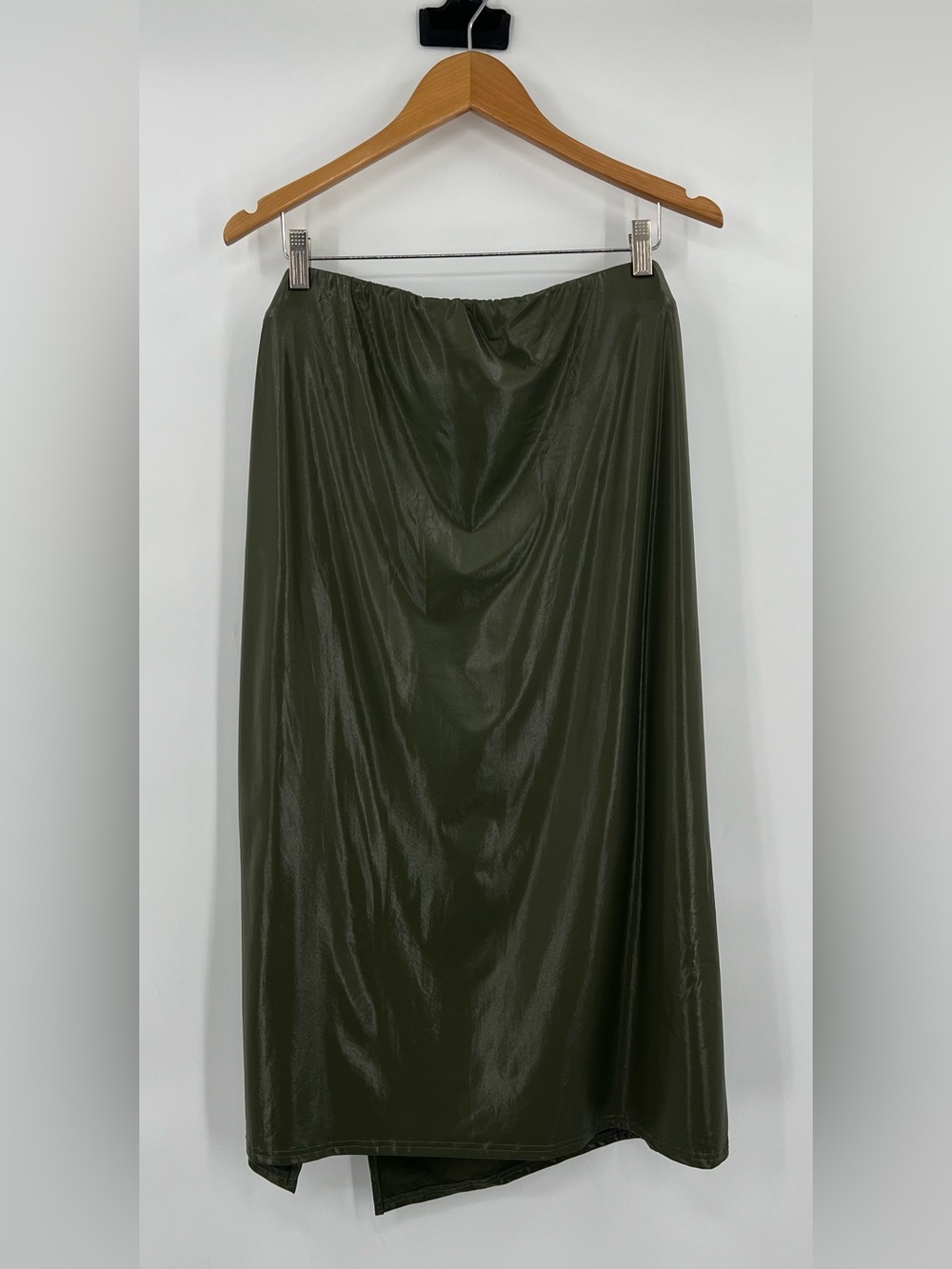 NWT olive green faux leather wrap ring detail midi skirt 1X date night plus size - Picture 4 of 12